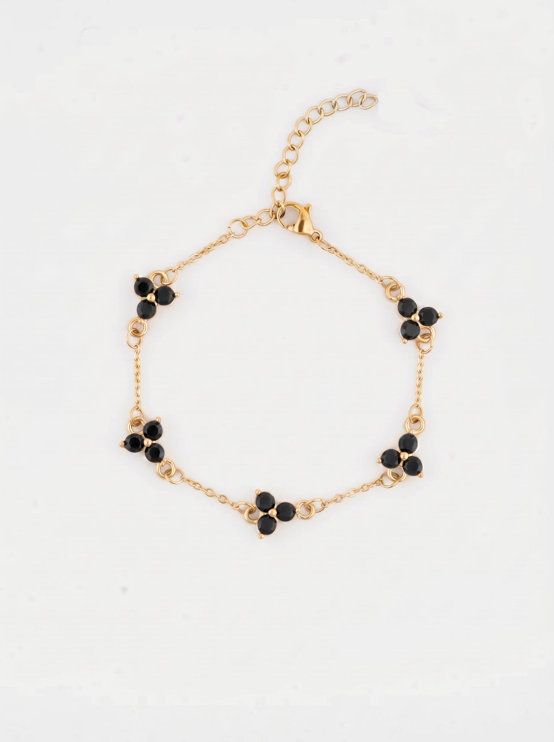 Blackout Clover Bracelet in 18K Gold