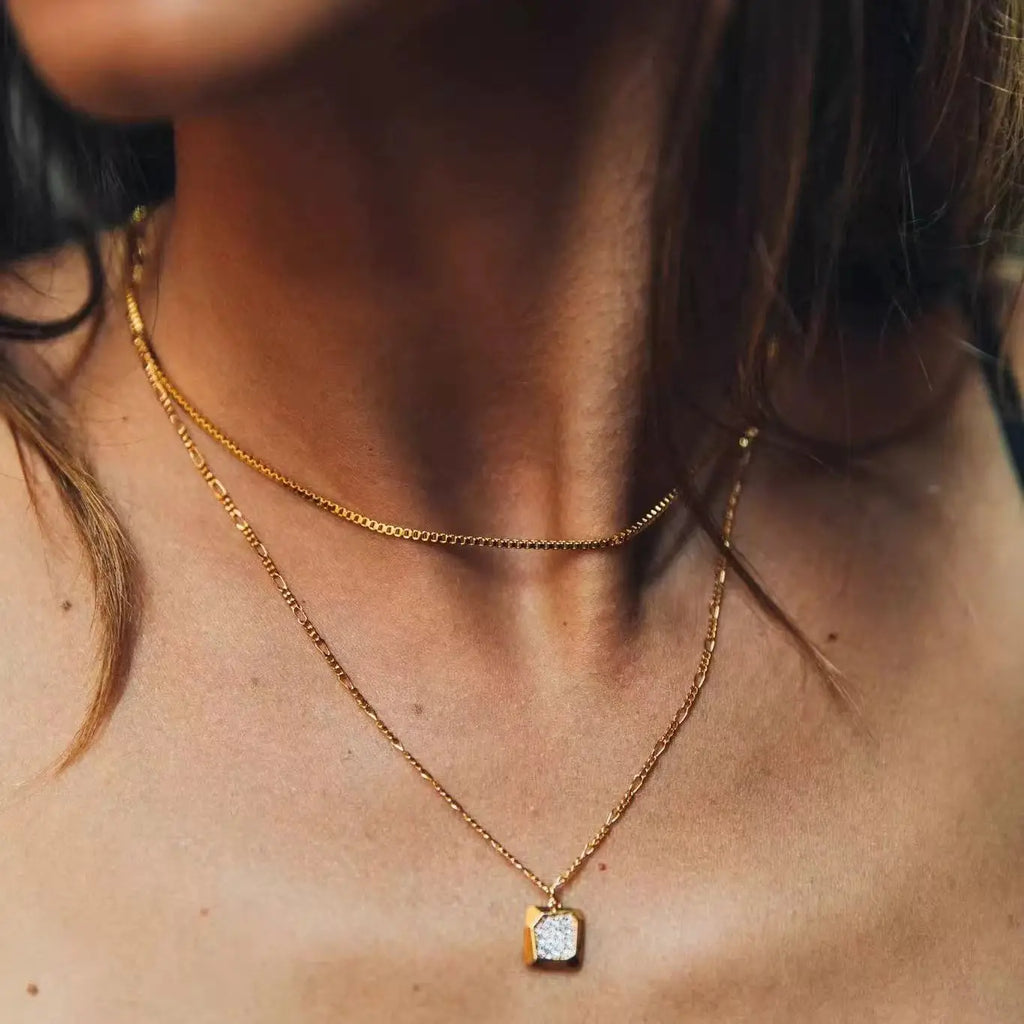 CLASSIC GOLD CHAIN